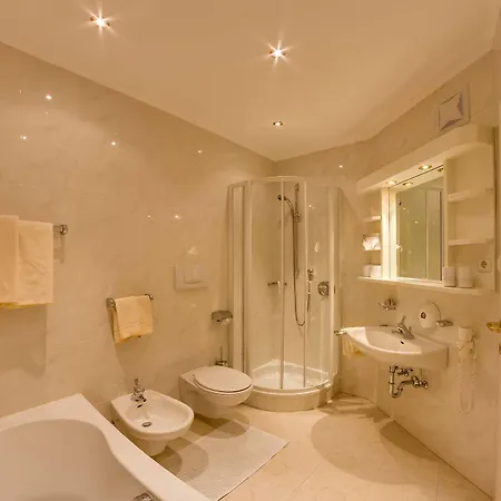 Berger Superior Otel 3*